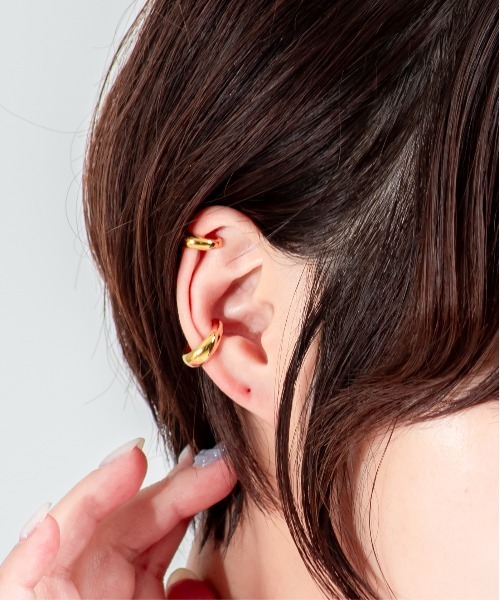 TOM WOOD（トムウッド）の「【TOMWOOD】Ear Cuff Thick Gold　イヤーカフ　ゴールド　ユニセックス（イヤーカフ・レディース・ゴールド・S/M）」の12枚目の写真