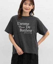 ロゴプリントTシャツ