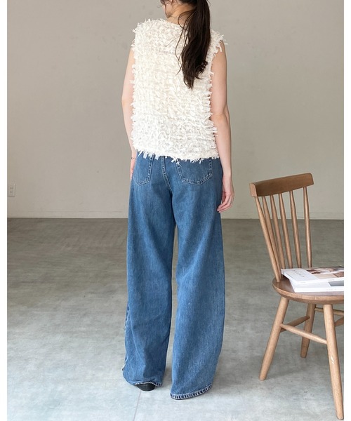 She's Closet(シーズクローゼット)の「深Vネックリボンヤーンフリンジニットベスト(ベスト・レディース・ブラック/アイボリー/ブラウン・FREE)」の11枚目の写真