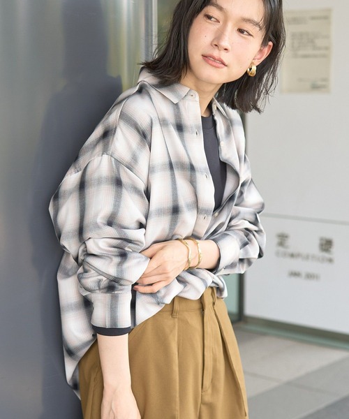 AMERICAN HOLIC(アメリカンホリック)の「【WEB限定】イージーケアチェックシャツ(シャツ/ブラウス・レディース・グリーン/ブラック/ブルー/アイボリー・M/L)」の14枚目の写真