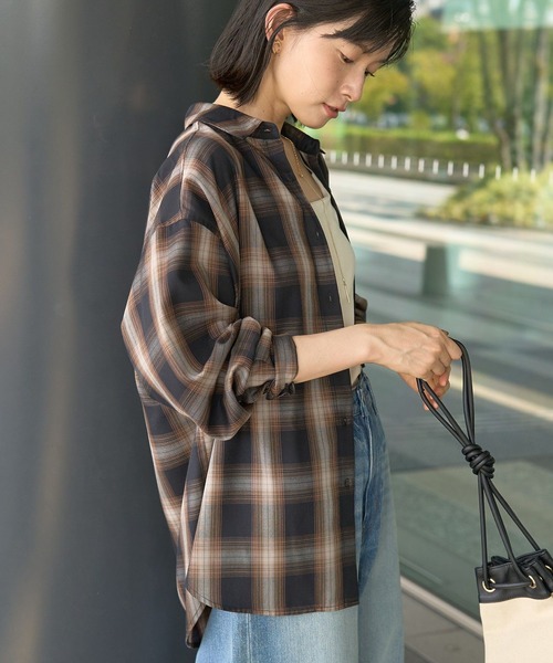 AMERICAN HOLIC(アメリカンホリック)の「【WEB限定】イージーケアチェックシャツ(シャツ/ブラウス・レディース・グリーン/ブラック/ブルー/アイボリー・M/L)」の8枚目の写真