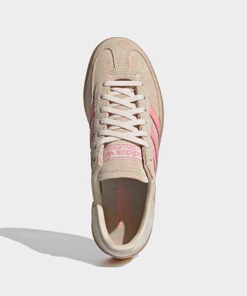 adidas(アディダス)の「ハンドボールスペツィアル / HANDBALL SPEZIAL / アディダスオリジナルス adidas Originals(スニーカー・レディース・ベージュ・24.0cm/23.5cm/28.5cm/28.0cm/27.5cm/27.0cm/26.5cm/22.0cm/23.0cm/22.5cm/26.0cm/25.5cm/25.0cm/24.5cm)」の2枚目の写真