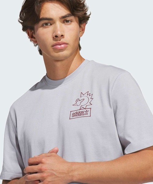 adidas(アディダス)の「SKATEBOARDING x MARK GONZALES NOT AMUSED TEE / アディダスオリジナルス adidas Originals(Tシャツ/カットソー・メンズ・グレー・XX-LARGE/3XL/LARGE/MEDIUM/SMALL/X-LARGE/X-SMALL)」の5枚目の写真