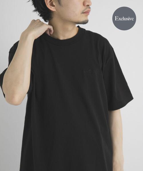 WHITE MOUNTAINEERING(ホワイトマウンテニアリング)の「『別注』White Mountaineering×EKAL LOGO EMBROIDERY T-SHIRTS(Tシャツ/カットソー・メンズ・ブラック/ホワイト・2/3)」の2枚目の写真