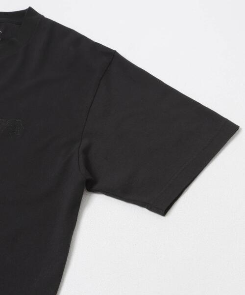 WHITE MOUNTAINEERING(ホワイトマウンテニアリング)の「『別注』White Mountaineering×EKAL LOGO EMBROIDERY T-SHIRTS(Tシャツ/カットソー・メンズ・ブラック/ホワイト・2/3)」の16枚目の写真