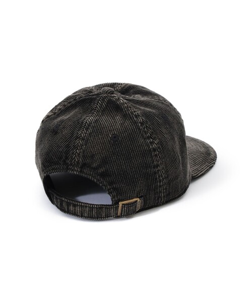 BEAMS BOY(ビームスボーイ)の「【別注】NEW ERA / 930 コーデュロイ MLB(キャップ・レディース・レッド/ブラック・ONE SIZE)」の3枚目の写真
