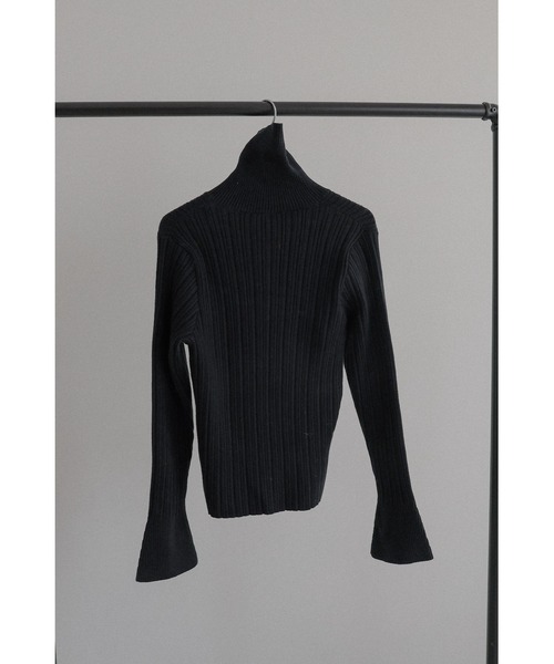 tento(テント)の「Variegated Rib High-Neck Knit Sweater(ニット/セーター・レディース・ネイビー/グレー/レッド/ブラック・FREE)」の9枚目の写真
