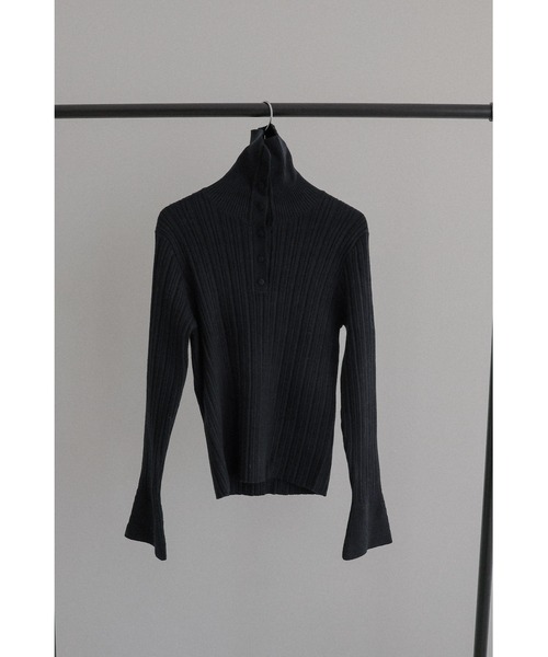 tento(テント)の「Variegated Rib High-Neck Knit Sweater(ニット/セーター・レディース・ネイビー/グレー/レッド/ブラック・FREE)」の8枚目の写真