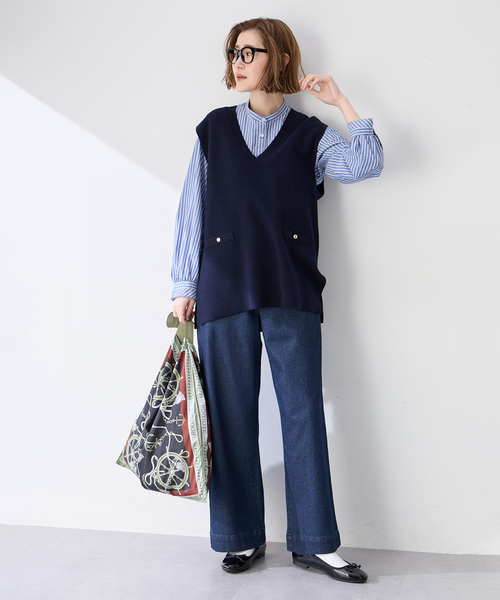 Petit Honfleur(プチオンフルール)の「Vネックニットベスト【ウォッシャブル】(ニット/セーター・レディース・ネイビー/グレー・L/M)」の10枚目の写真