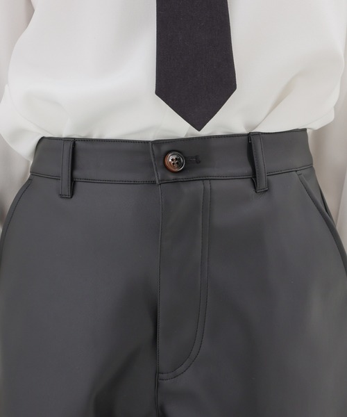 Honeys(ハニーズ)の「合皮ショートパンツ(その他パンツ・レディース・ブラック・L/LL/M/S/SS)」の14枚目の写真