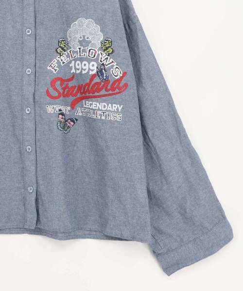 ScoLar(スカラー)の「163620:2素材展開 ポップロゴお花バックプリントシャツ(シャツ/ブラウス・レディース・ブラウン/オフホワイト/ブルー・M)」の19枚目の写真