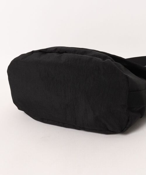 Gramicci(グラミチ)の「【RS】【GRAMICCI(グラミチ) 】MULTI SIDE BAG(ボディバッグ/ウエストポーチ・メンズ・ブラック・FREE)」の3枚目の写真