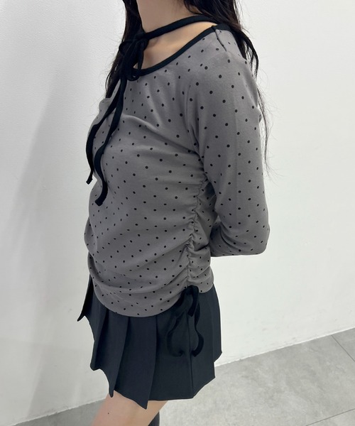 PHILLY(フィリー)の「パイピングチョーカードットトップス(Tシャツ/カットソー・レディース・ホワイト/チャコールグレー・FREE)」の14枚目の写真