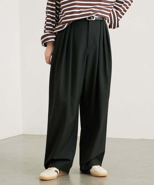 SLOBE IENA（スローブイエナ）の「《WEBのみ4サイズ展開/WEB限定カラー/吸湿発熱/》CIRCULATE WARM タックパンツ（スラックス・レディース・グレー/ブラウン/アイボリー/ブラック・36/34/38/40）」の5枚目の写真