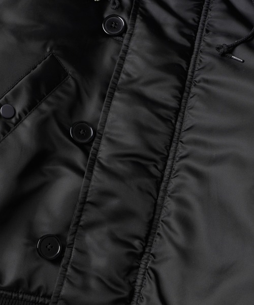 Sourcream(サワークリーム)の「【26AW LOOK掲載品番】【Sourcream】N2B JKT(ミリタリージャケット・レディース・ブラック/チャコールグレー・FREE)」の6枚目の写真