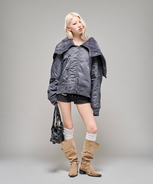 Sourcream(サワークリーム)の「【26AW LOOK掲載品番】【Sourcream】N2B JKT(ミリタリージャケット・レディース・ブラック/チャコールグレー・FREE)」の17枚目の写真