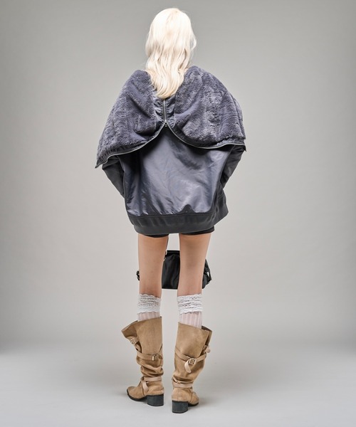 Sourcream(サワークリーム)の「【26AW LOOK掲載品番】【Sourcream】N2B JKT(ミリタリージャケット・レディース・ブラック/チャコールグレー・FREE)」の19枚目の写真