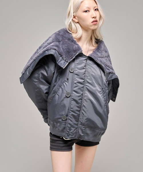 Sourcream(サワークリーム)の「【26AW LOOK掲載品番】【Sourcream】N2B JKT(ミリタリージャケット・レディース・ブラック/チャコールグレー・FREE)」の13枚目の写真