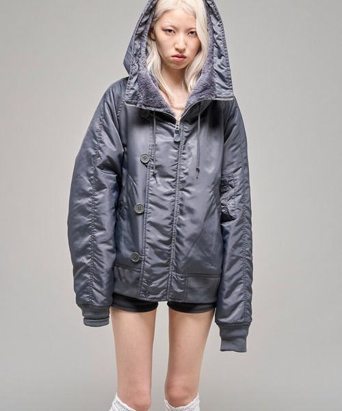 Sourcream(サワークリーム)の「【26AW LOOK掲載品番】【Sourcream】N2B JKT(ミリタリージャケット・レディース・ブラック/チャコールグレー・FREE)」の11枚目の写真