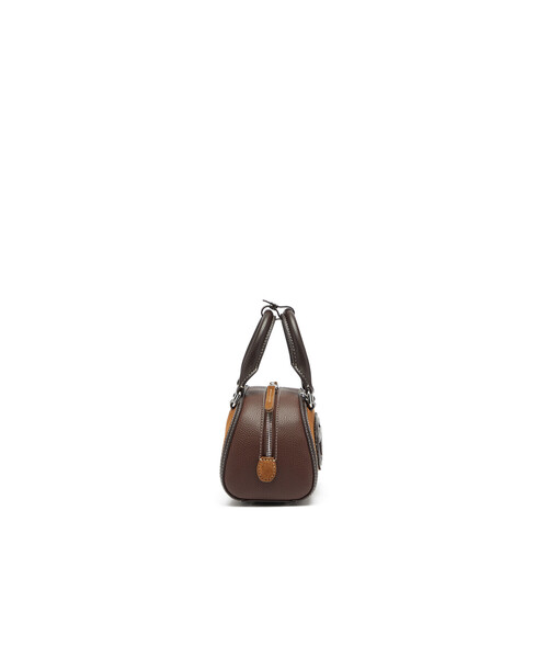 DIESEL(ディーゼル)の「ウィメンズ クロスボディバッグ 1DR DOME CROSSBODY(ショルダーバッグ・レディース・ブラウン系その他・UNI)」の3枚目の写真