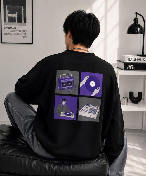 Bling Leads(ブリングリーズ)の「【Bls】 【ZM】【Bling Leads】ダンボールポンチ PTトレーナー(Tシャツ/カットソー・メンズ・ブラウン/ホワイト/ブラック/パープル・MEDIUM/LARGE)」の2枚目の写真