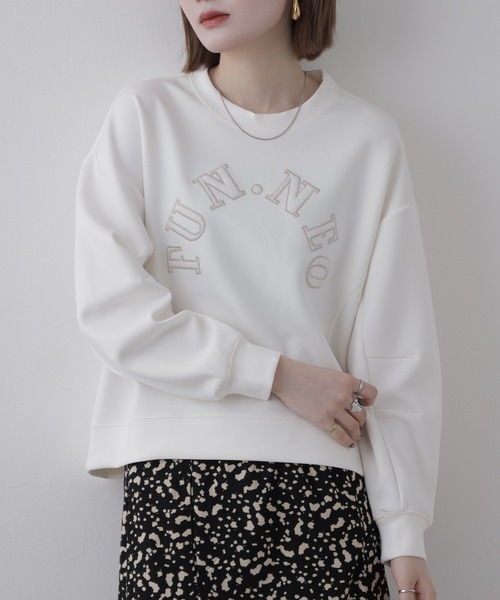 BRODIAEA(ブローディア)の「BRODIAEA ダンボールニットロゴ刺繍プルオーバー 長袖(Tシャツ/カットソー・レディース・オフホワイト・40)」の7枚目の写真