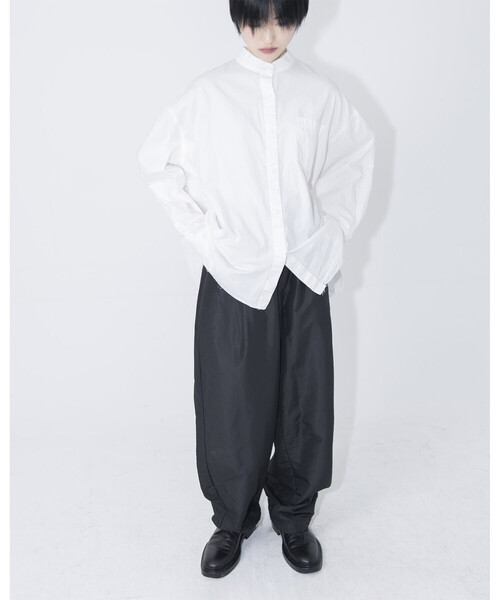 Bshop(ビショップ)の「eunoia | オックスフォード マンダリンカラー長袖シャツ WOMEN(シャツ/ブラウス・レディース・ブラック/ホワイト・ONE)」の17枚目の写真