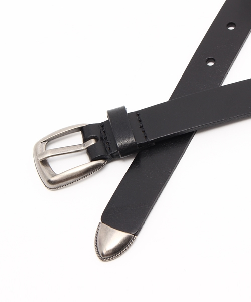 MOUSSY（マウジー）の「POINT BUCKLE BELT（ベルト・レディース・ベージュ/ブラック・FREE）」の3枚目の写真