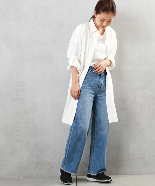 COLONY 2139（コロニートゥーワンスリーナイン）の「11oz DENIM(PERRY)ワイドパンツ（デニムパンツ・レディース・インディゴブルー/ブルー/ホワイト・MEDIUM/SMALL/LARGE）」の3枚目の写真