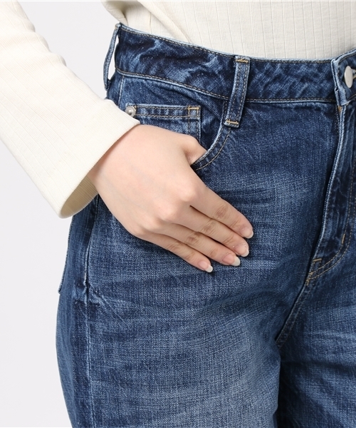 COLONY 2139（コロニートゥーワンスリーナイン）の「11oz DENIM(PERRY)ワイドパンツ（デニムパンツ・レディース・インディゴブルー/ブルー/ホワイト・MEDIUM/SMALL/LARGE）」の9枚目の写真