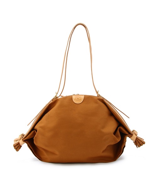 IL BISONTE(イルビゾンテ)の「IL BISONTE / CANVAS x LEATHER / ショルダーバッグ(ショルダーバッグ・レディース・オリーブ/ネイビー/ブラック/ダークブラウン/ナチュラル/ライトブラウン/ブラック系その他/その他1/ブラウン系その他/ブラック系その他2・FREE)」の5枚目の写真