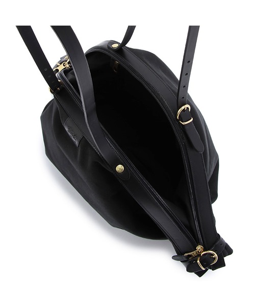 IL BISONTE(イルビゾンテ)の「IL BISONTE / CANVAS x LEATHER / ショルダーバッグ(ショルダーバッグ・レディース・オリーブ/ネイビー/ブラック/ダークブラウン/ナチュラル/ライトブラウン/ブラック系その他/その他1/ブラウン系その他/ブラック系その他2・FREE)」の19枚目の写真