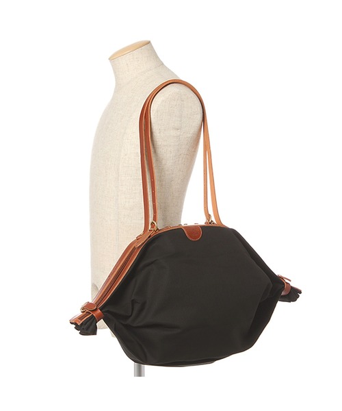 IL BISONTE(イルビゾンテ)の「IL BISONTE / CANVAS x LEATHER / ショルダーバッグ(ショルダーバッグ・レディース・オリーブ/ネイビー/ブラック/ダークブラウン/ナチュラル/ライトブラウン/ブラック系その他/その他1/ブラウン系その他/ブラック系その他2・FREE)」の20枚目の写真