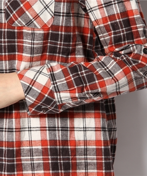 DISCOAT(ディスコート)の「チェック2WAYカシュクールシャツ(シャツ/ブラウス・レディース・レッド/ブラウン/オレンジ・フリ-)」の8枚目の写真