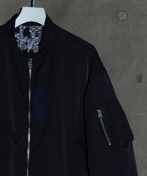 NUMBER (N)INE（ナンバーナイン）の「【NUMBER (N)INE】≪STUDIOUS限定≫別注ハイカウントツイルビッグシルエットMA-1（MA-1・メンズ・ネイビー/キャメル/パープル・2/3/1）」の5枚目の写真