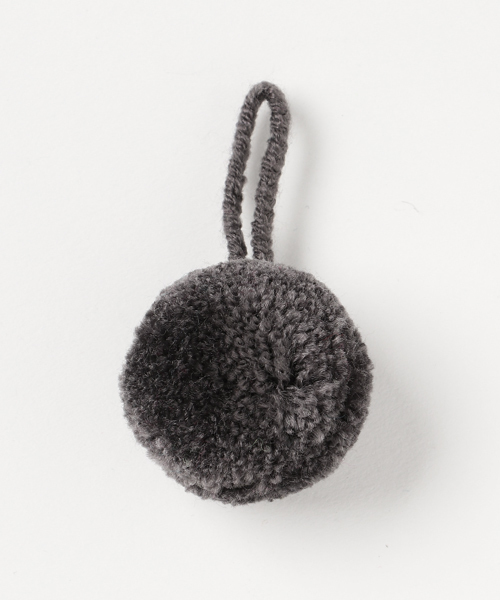 collex(コレックス)の「ポンポンチャームmini(その他小物)」|グレー