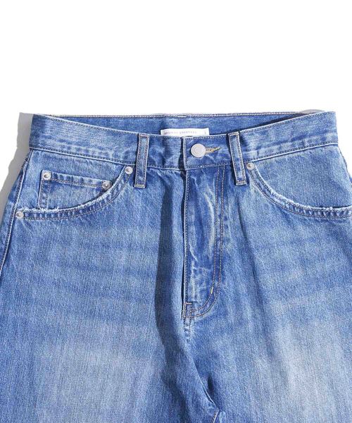 WEGO（ウィゴー）の「WEGO/ストレートデニムパンツ（デニムパンツ・レディース・ブルー系その他2・MEDIUM/LARGE）」の3枚目の写真