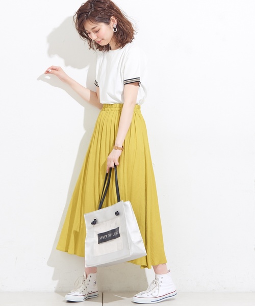 natural couture（ナチュラルクチュール）の「袖口ラインTシャツ（Tシャツ/カットソー・レディース・オフホワイト/ブラック/グリーン・FREE）」の4枚目の写真