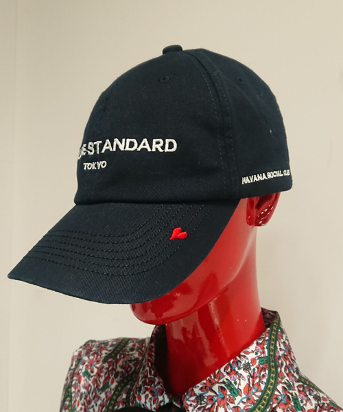 DOUBLE STANDARD CLOTHING（ダブルスタンダードクロージング）の「DSC. ベースボールCAP（キャップ・レディース・ブラック/ネイビー/オフホワイト・FREE）」の4枚目の写真