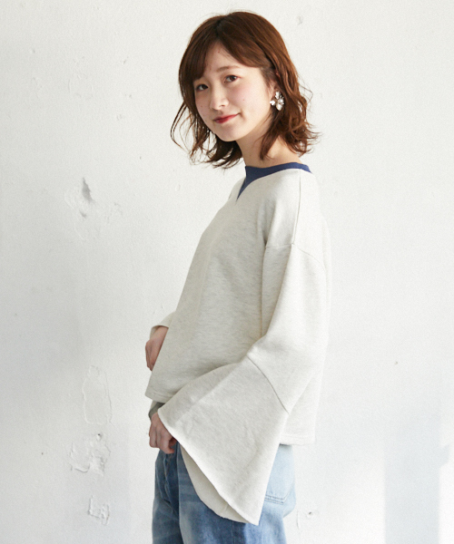 PairPair（ペアペア）の「配色裏毛フレアスリーブプルオーバー（Tシャツ/カットソー・レディース・ライトグレー/ベージュ・FREE）」の8枚目の写真