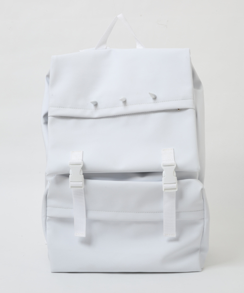 i(アイ)の「無地リュック(バックパック/リュック・レディース・ホワイト/ブラック・フリ-)」の2枚目の写真