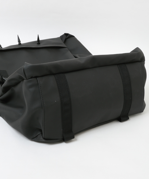 i(アイ)の「無地リュック(バックパック/リュック・レディース・ホワイト/ブラック・フリ-)」の8枚目の写真