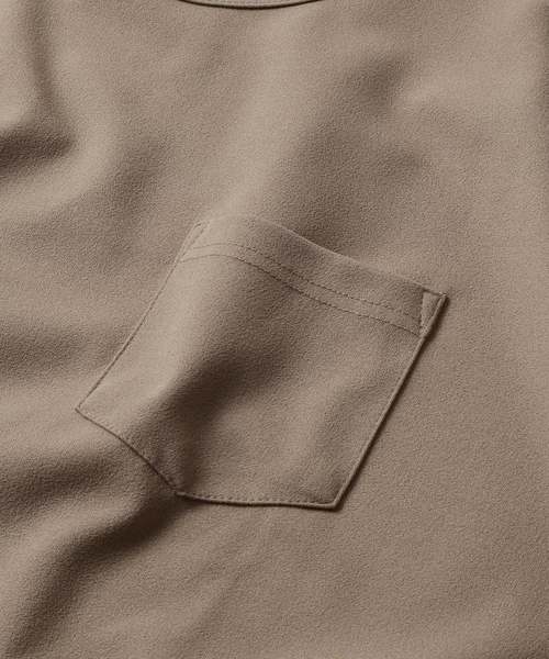NILWAY（ニルウェイ）の「ジョーゼット クルーネックビッグTシャツ【イージーケア】（Tシャツ/カットソー・メンズ・ベージュ/ブラック/ホワイト/ネイビー/ブラウン/グレー/ライトベージュ/グリーン/ブルーグレー/グレイッシュベージュ・MEDIUM/LARGE）」の16枚目の写真
