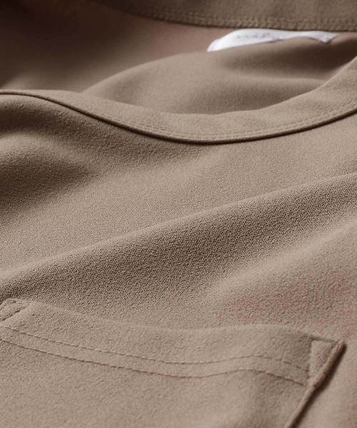 NILWAY（ニルウェイ）の「ジョーゼット クルーネックビッグTシャツ【イージーケア】（Tシャツ/カットソー・メンズ・ベージュ/ブラック/ホワイト/ネイビー/ブラウン/グレー/ライトベージュ/グリーン/ブルーグレー/グレイッシュベージュ・MEDIUM/LARGE）」の11枚目の写真