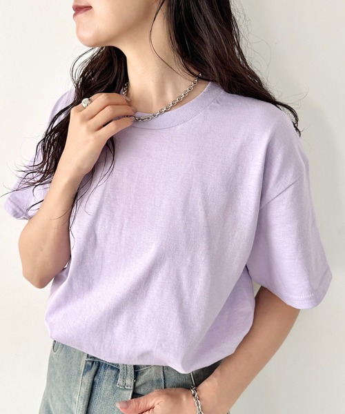 GILDAN（ギルダン）の「【GILDAN】ギルダン/ 色・サイズ展開豊富 半袖無地 クルーネック Tシャツ ウルトラコットン100% 6.0oz ベーシック無地カットソー ビッグサイズ 5部袖 1/2スリーブ（Tシャツ/カットソー・レディース・ホワイト/ネイビー/ブラック/マルーン/サンドベージュ/チョコ/タン/チャコール/オリーブ/ナチュラル/ラベンダー/グリーン系その他/サンドグレー/グリーン/ダークグリーン/アッシュグレー/ライトピンク/ミント/オレンジ/ブルー/ライム/イエロー/レッド/グレー/パープル/ライトブルー・M/XL/L/XXL/S）」の21枚目の写真