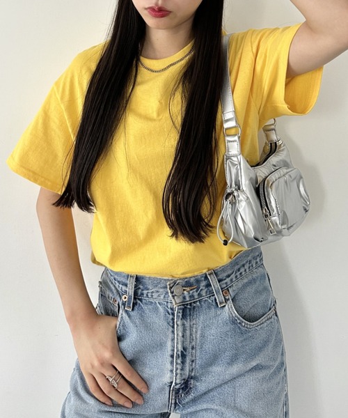 GILDAN（ギルダン）の「【GILDAN】ギルダン/ 色・サイズ展開豊富 半袖無地 クルーネック Tシャツ ウルトラコットン100% 6.0oz ベーシック無地カットソー ビッグサイズ 5部袖 1/2スリーブ（Tシャツ/カットソー・レディース・ホワイト/ネイビー/ブラック/マルーン/サンドベージュ/チョコ/タン/チャコール/オリーブ/ナチュラル/ラベンダー/グリーン系その他/サンドグレー/グリーン/ダークグリーン/アッシュグレー/ライトピンク/ミント/オレンジ/ブルー/ライム/イエロー/レッド/グレー/パープル/ライトブルー・M/XL/L/XXL/S）」の22枚目の写真