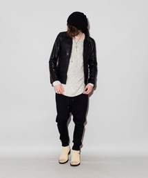 NO ID.（ノーアイディ）の「シープレザーベジタブルシングルライダース