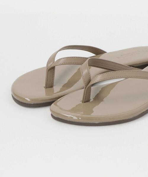 BEAUTY&YOUTH UNITED ARROWS(ビューティーアンドユースユナイテッドアローズ)の「BY フェイクレザー トングサンダル ◆(サンダル・レディース・ブラック/シルバー/ゴールド/ホワイト/その他1/ベージュ・38/36/37/35)」の12枚目の写真