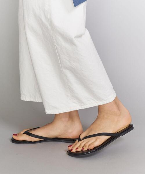 BEAUTY&YOUTH UNITED ARROWS(ビューティーアンドユースユナイテッドアローズ)の「BY フェイクレザー トングサンダル ◆(サンダル・レディース・ブラック/シルバー/ゴールド/ホワイト/その他1/ベージュ・38/36/37/35)」の17枚目の写真