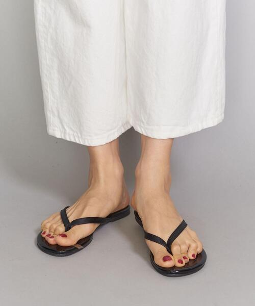 BEAUTY&YOUTH UNITED ARROWS(ビューティーアンドユースユナイテッドアローズ)の「BY フェイクレザー トングサンダル ◆(サンダル・レディース・ブラック/シルバー/ゴールド/ホワイト/その他1/ベージュ・38/36/37/35)」の19枚目の写真